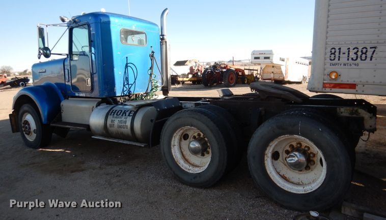 image for item DG5935 1980 Kenworth W900A semi truck