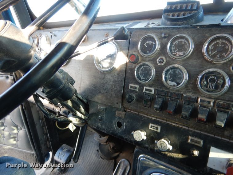 image for item DG5935 1980 Kenworth W900A semi truck