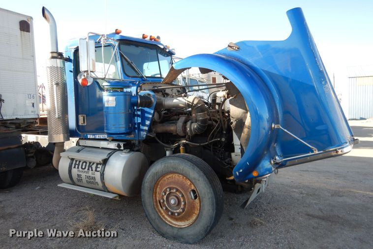 image for item DG5935 1980 Kenworth W900A semi truck