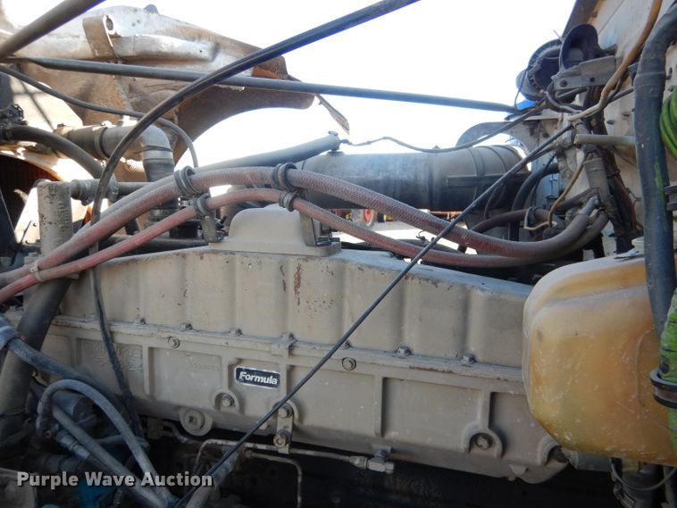 image for item DG5935 1980 Kenworth W900A semi truck