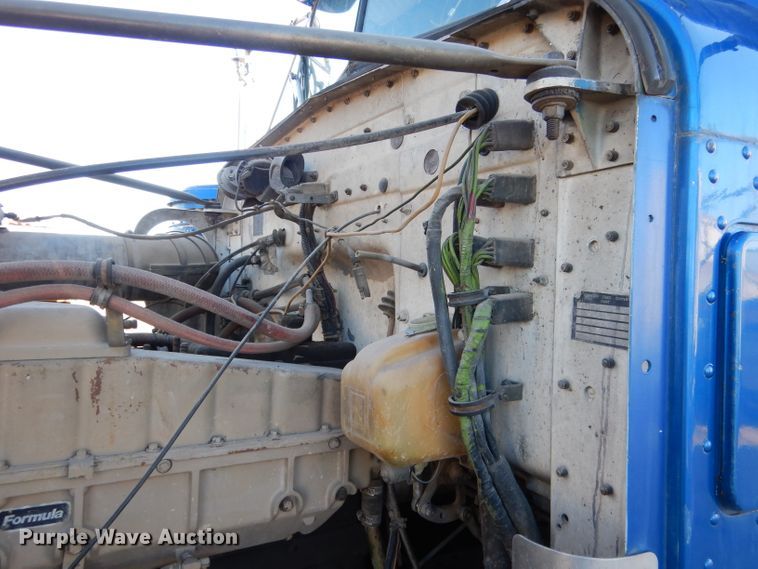 image for item DG5935 1980 Kenworth W900A semi truck