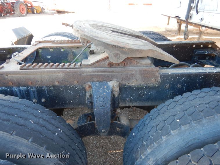 image for item DG5935 1980 Kenworth W900A semi truck