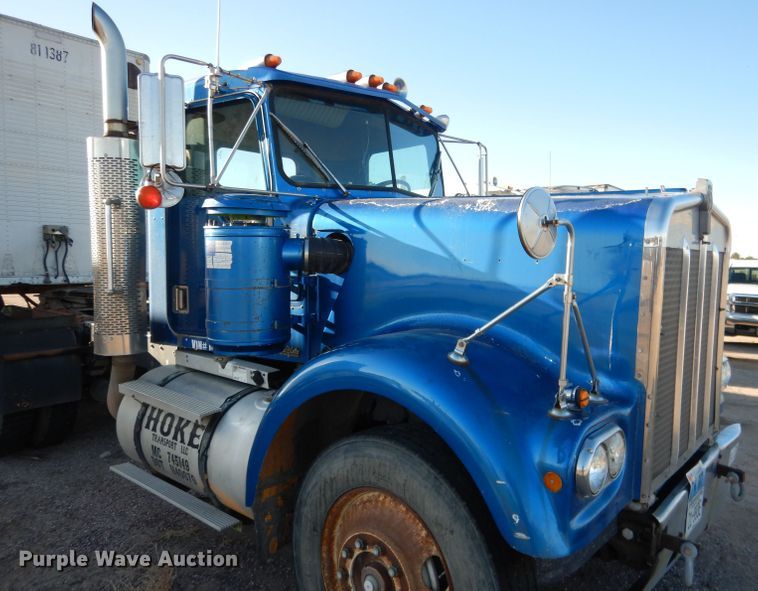 image for item DG5935 1980 Kenworth W900A semi truck