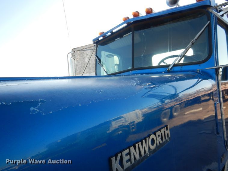 image for item DG5935 1980 Kenworth W900A semi truck