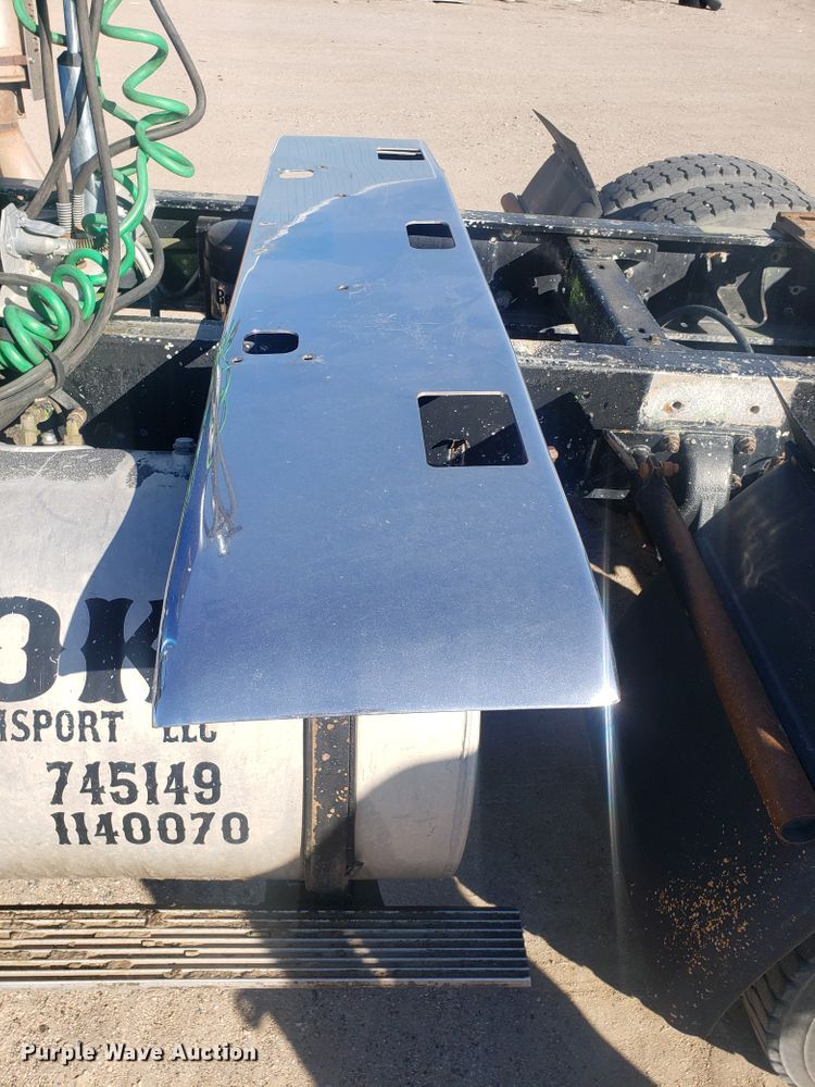 image for item DG5935 1980 Kenworth W900A semi truck