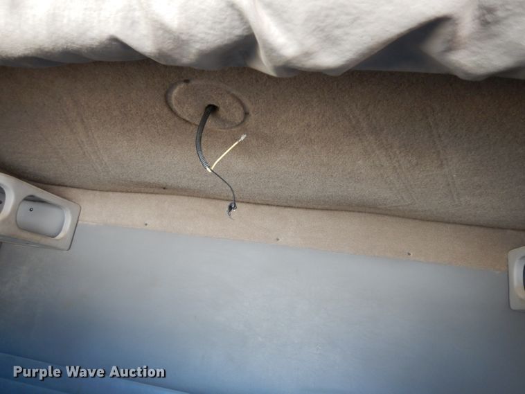 image for item DG6295 2007 Sterling LT9500 semi truck