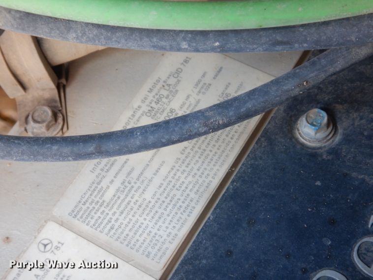 image for item DG6295 2007 Sterling LT9500 semi truck