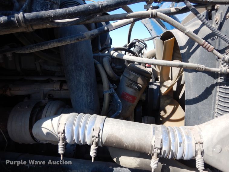 image for item DG6295 2007 Sterling LT9500 semi truck