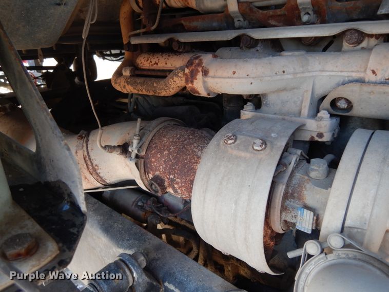 image for item DG6295 2007 Sterling LT9500 semi truck