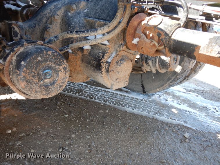 image for item DG6295 2007 Sterling LT9500 semi truck