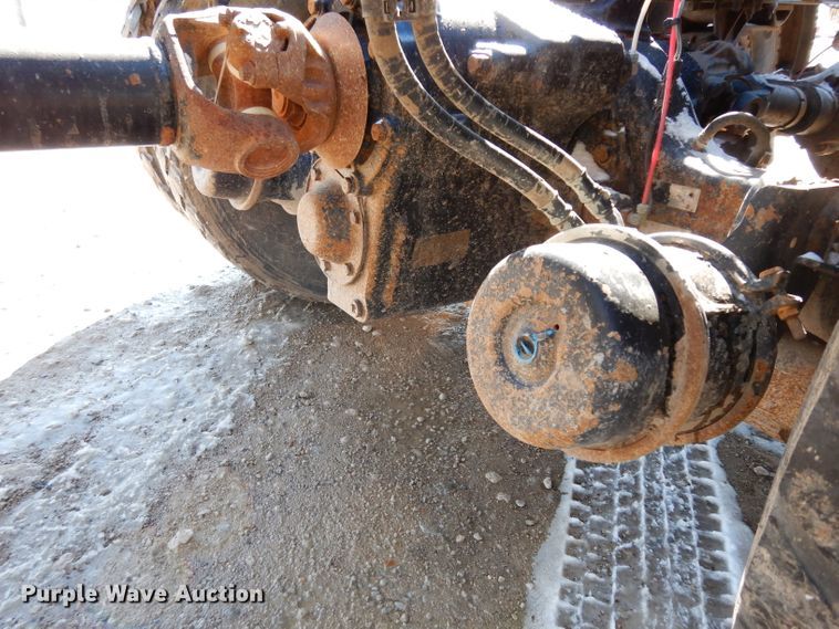 image for item DG6295 2007 Sterling LT9500 semi truck