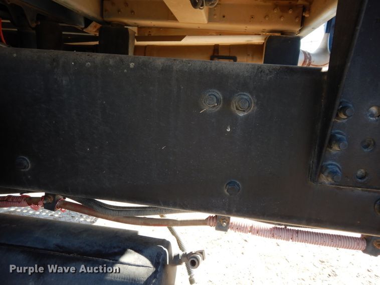 image for item DG6295 2007 Sterling LT9500 semi truck