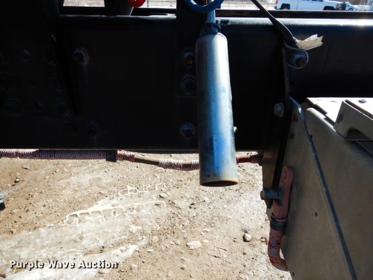 image for item DG6295 2007 Sterling LT9500 semi truck