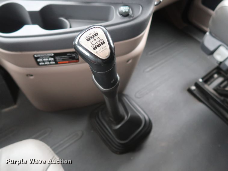 image for item DH0840 2014 Freightliner Cascadia 125 semi truck