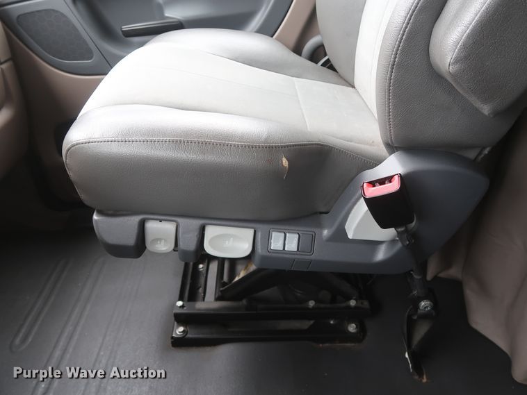 image for item DH0840 2014 Freightliner Cascadia 125 semi truck