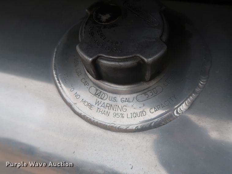 image for item DH0840 2014 Freightliner Cascadia 125 semi truck