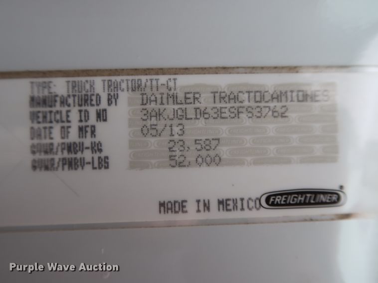 image for item DH0840 2014 Freightliner Cascadia 125 semi truck