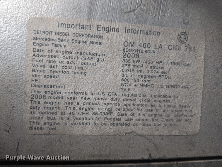 image for item DH0841 2011 Freightliner Business Class M2 semi truck