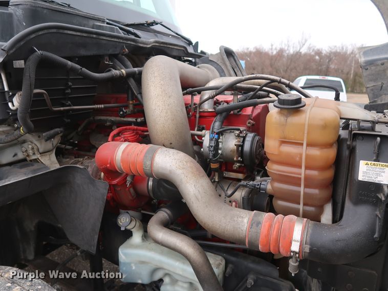 image for item DH0842 2009 International ProStar Premium semi truck