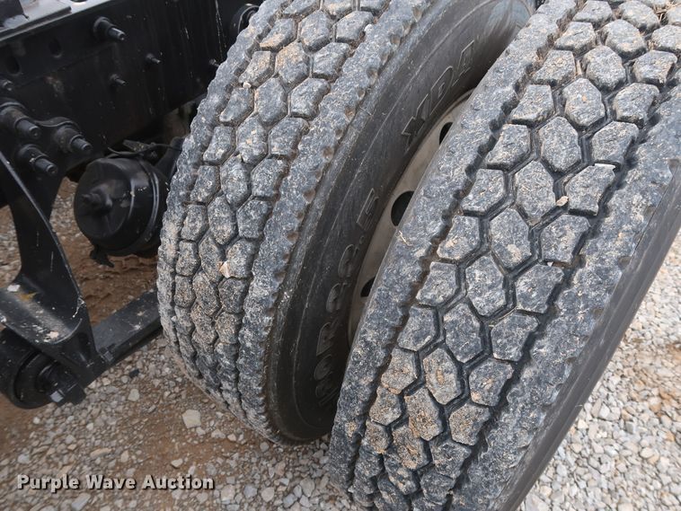 image for item DH0842 2009 International ProStar Premium semi truck