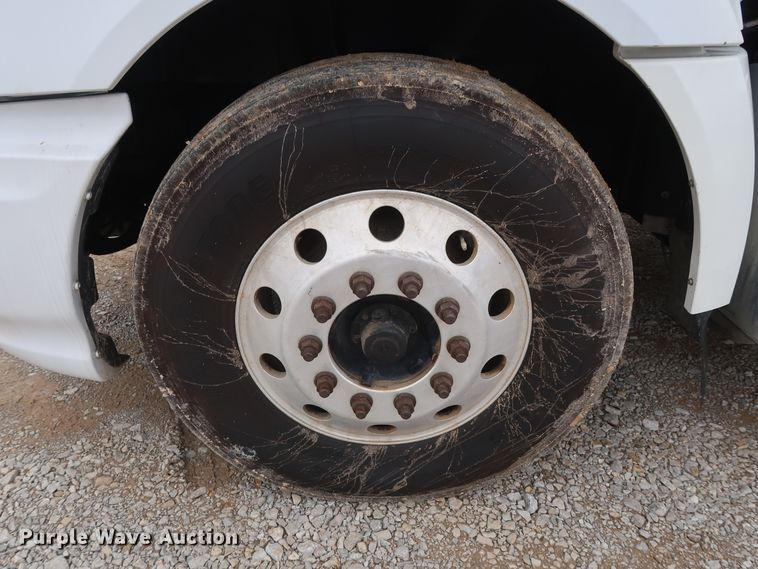 image for item DH0842 2009 International ProStar Premium semi truck