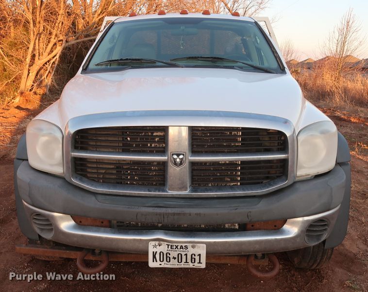 image for item DH0851 2008 Dodge Ram 4500HD utility truck