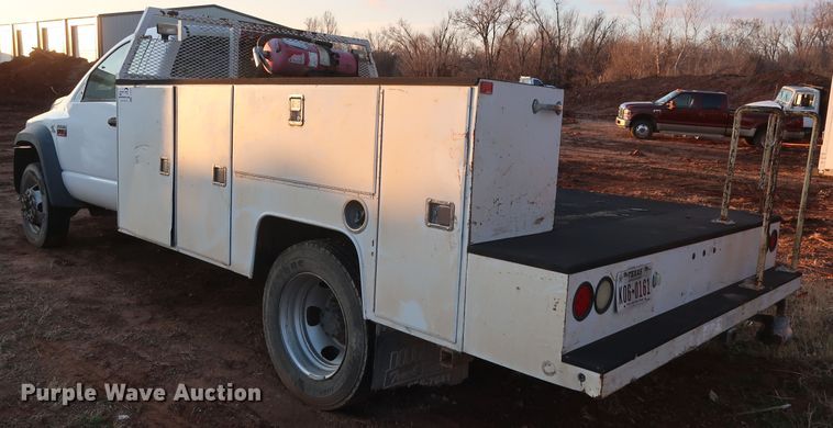 image for item DH0851 2008 Dodge Ram 4500HD utility truck