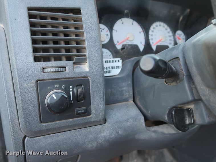 image for item DH0851 2008 Dodge Ram 4500HD utility truck