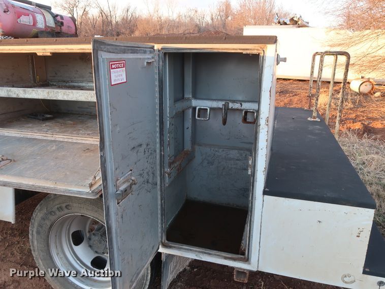 image for item DH0851 2008 Dodge Ram 4500HD utility truck