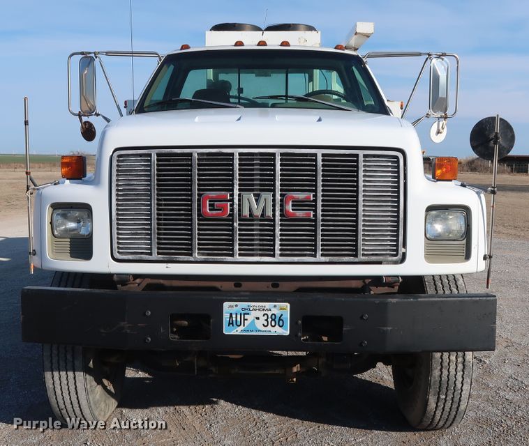 image for item DH0855 1999 GMC C7500 service truck