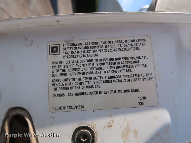 image for item DH0855 1999 GMC C7500 service truck