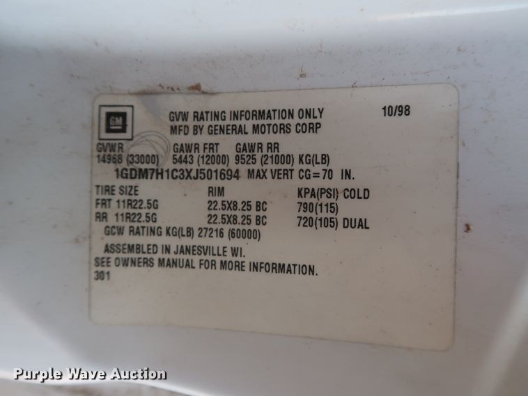 image for item DH0855 1999 GMC C7500 service truck