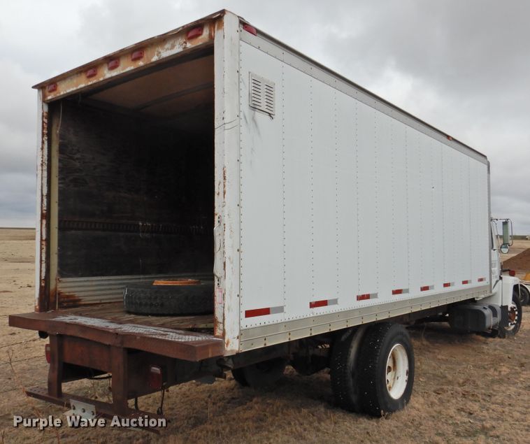 image for item DI0029 1994 Mack CS200P box truck