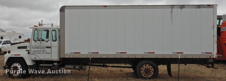 image for item DI0029 1994 Mack CS200P box truck