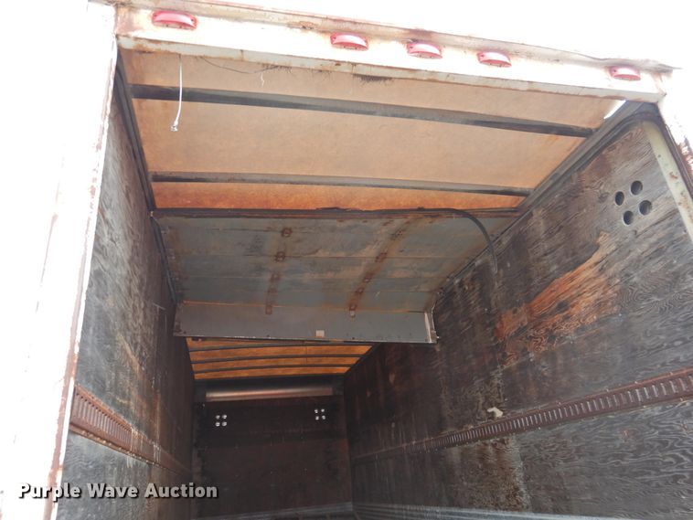 image for item DI0029 1994 Mack CS200P box truck