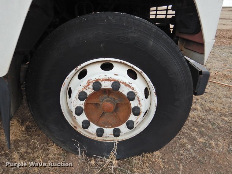 image for item DI0029 1994 Mack CS200P box truck