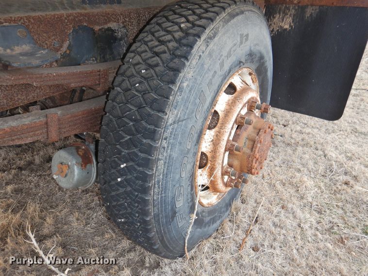 image for item DI0029 1994 Mack CS200P box truck