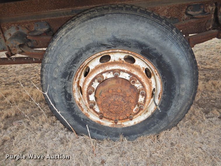 image for item DI0029 1994 Mack CS200P box truck