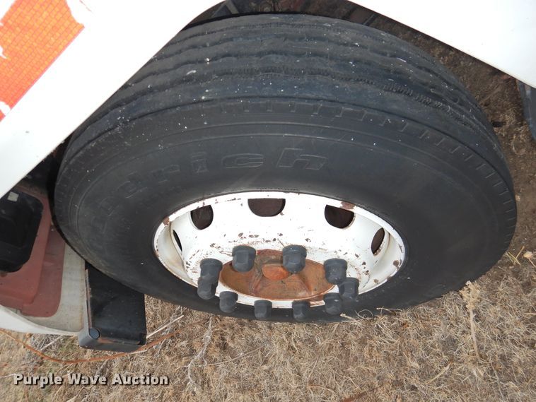 image for item DI0029 1994 Mack CS200P box truck