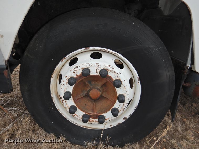 image for item DI0029 1994 Mack CS200P box truck