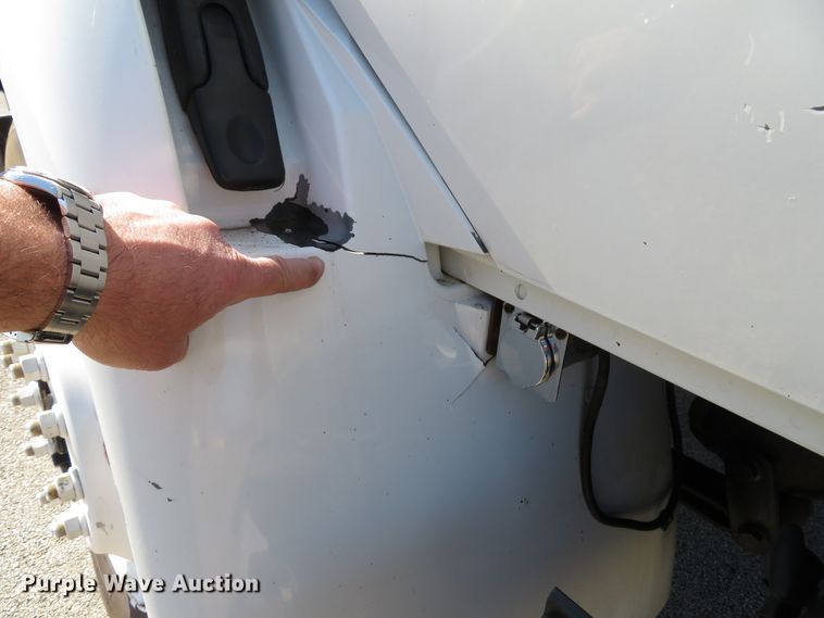 image for item DI2080 2002 International 4300 dump flatbed truck