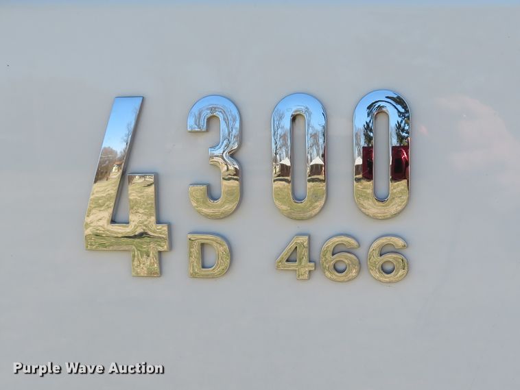 image for item DI2080 2002 International 4300 dump flatbed truck