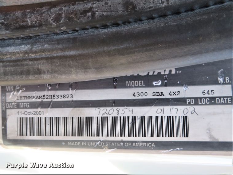 image for item DI2080 2002 International 4300 dump flatbed truck