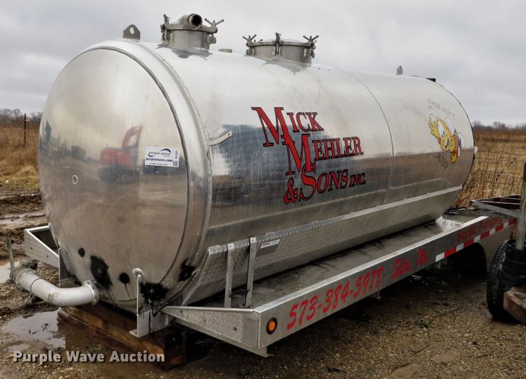 image for item DI2081 2013 KeeVac Industires KV-2500 aluminum vacuum tank bed