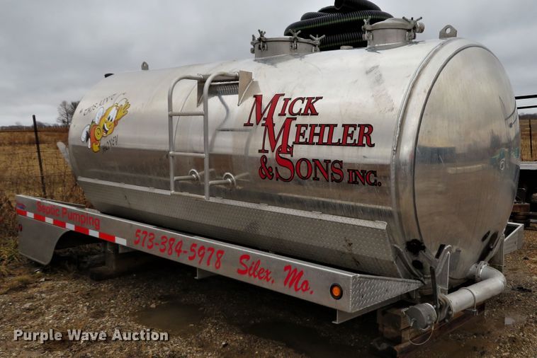 image for item DI2081 2013 KeeVac Industires KV-2500 aluminum vacuum tank bed