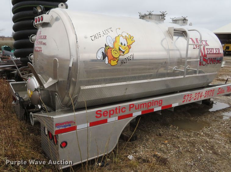 image for item DI2081 2013 KeeVac Industires KV-2500 aluminum vacuum tank bed