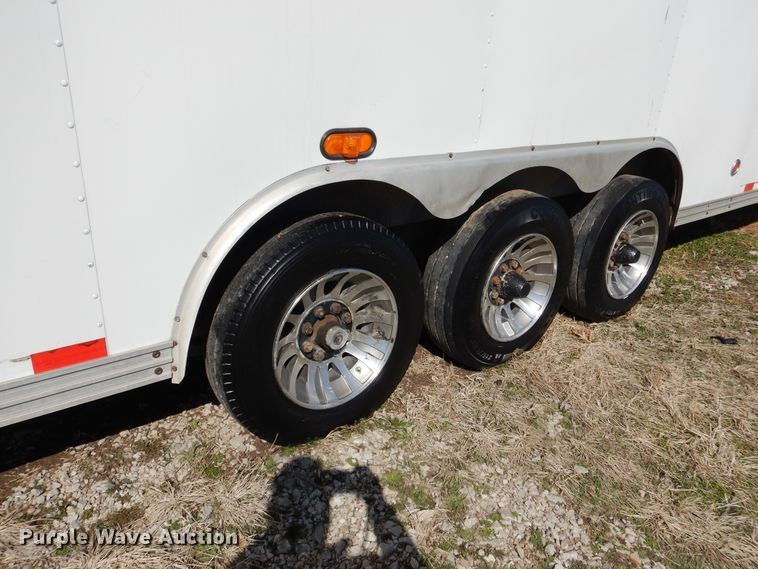 image for item EK9185 2001 United Stacker enclosed cargo trailer