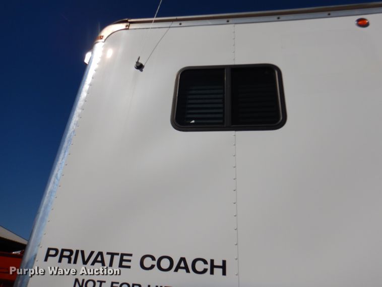 image for item EK9185 2001 United Stacker enclosed cargo trailer