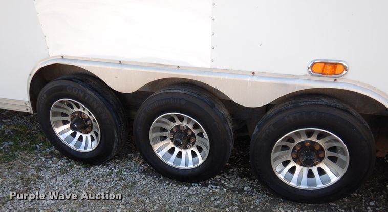 image for item EK9185 2001 United Stacker enclosed cargo trailer