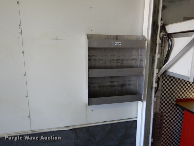 image for item EK9185 2001 United Stacker enclosed cargo trailer